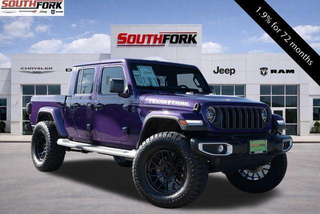 new 2026 Jeep Gladiator car, priced at $54,050