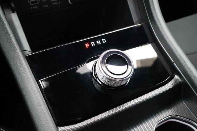 new 2026 Jeep Grand Cherokee car, priced at $32,835