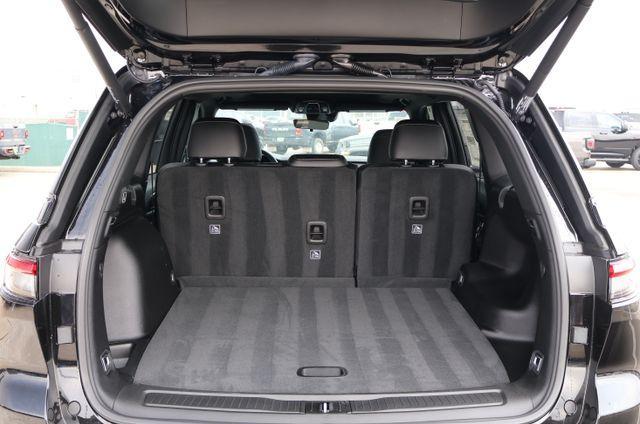 new 2025 Jeep Grand Cherokee car, priced at $37,480