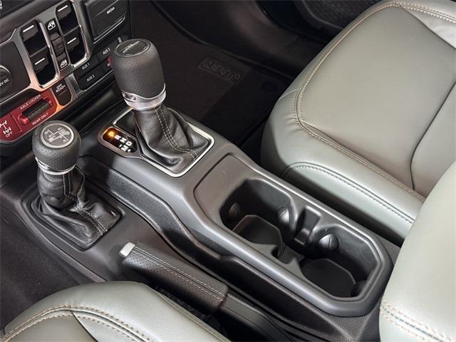 new 2025 Jeep Gladiator car, priced at $49,190