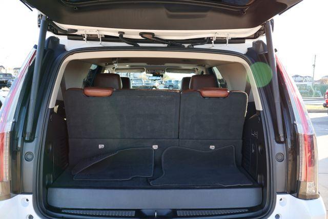 used 2020 Cadillac Escalade car, priced at $32,897