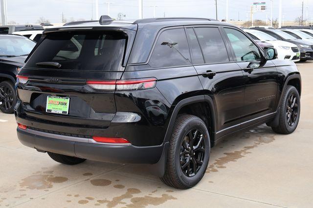new 2026 Jeep Grand Cherokee car, priced at $39,775