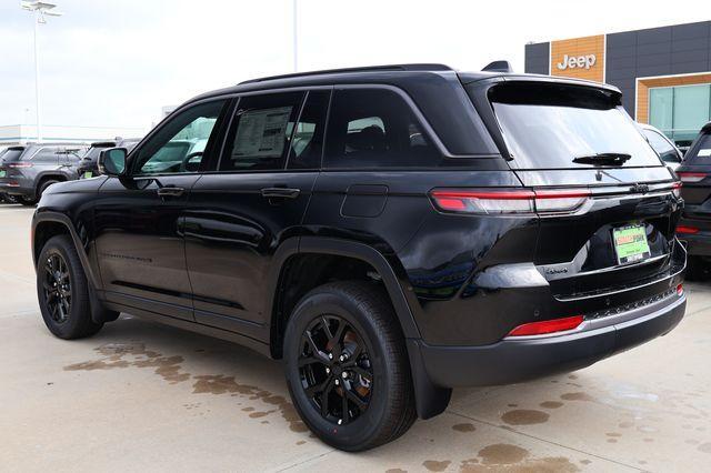new 2026 Jeep Grand Cherokee car, priced at $39,775