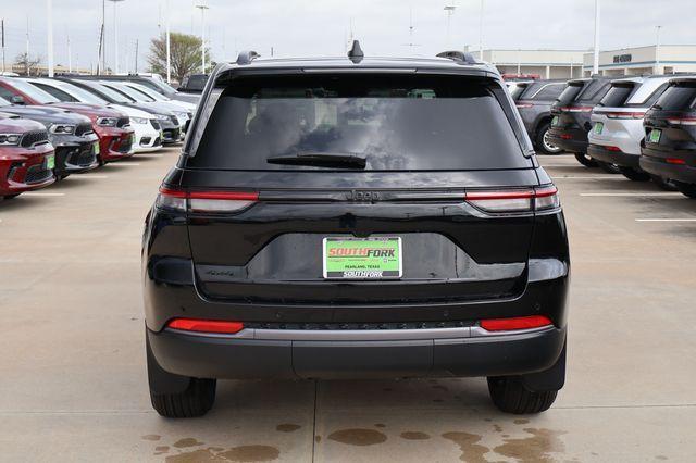 new 2026 Jeep Grand Cherokee car, priced at $39,775