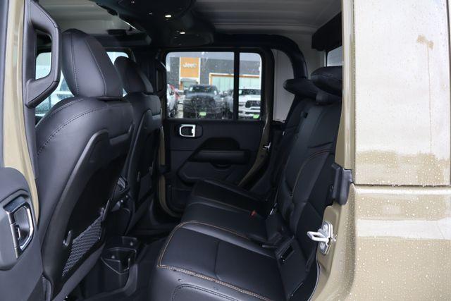 new 2026 Jeep Gladiator car, priced at $45,600