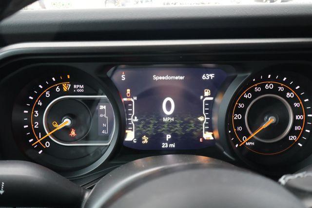 new 2026 Jeep Gladiator car, priced at $45,600