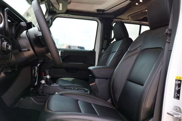 new 2026 Jeep Gladiator car, priced at $44,954