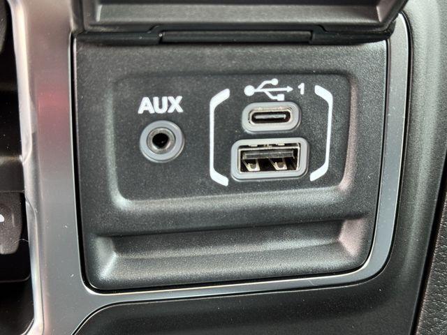 new 2025 Jeep Gladiator car, priced at $37,990