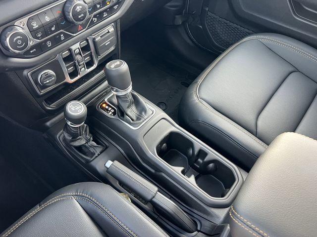 new 2025 Jeep Wrangler car, priced at $47,265