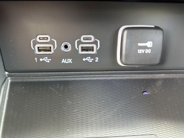 new 2025 Jeep Grand Cherokee car, priced at $38,530