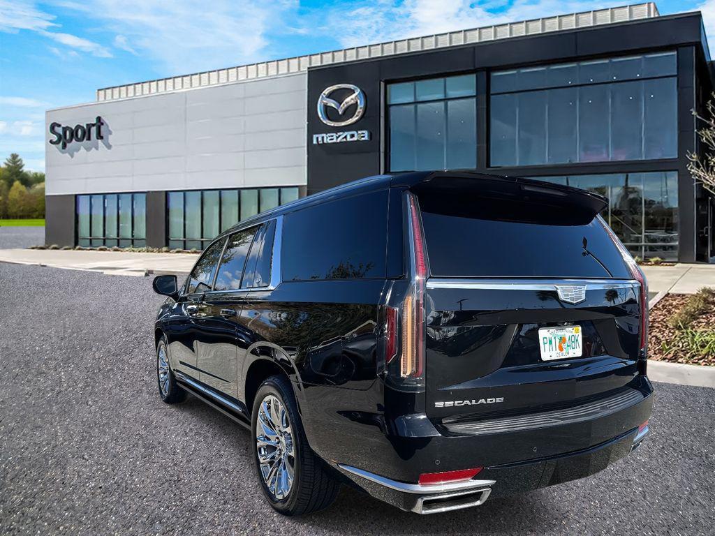 used 2022 Cadillac Escalade ESV car, priced at $62,824