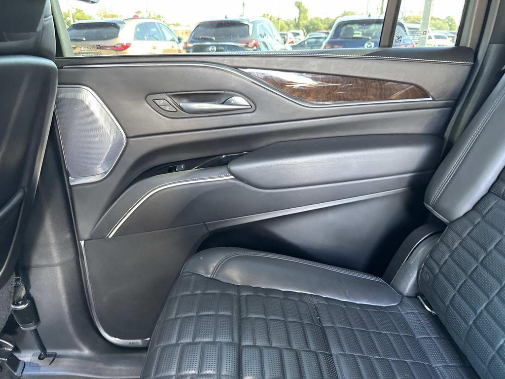 used 2022 Cadillac Escalade ESV car, priced at $62,824