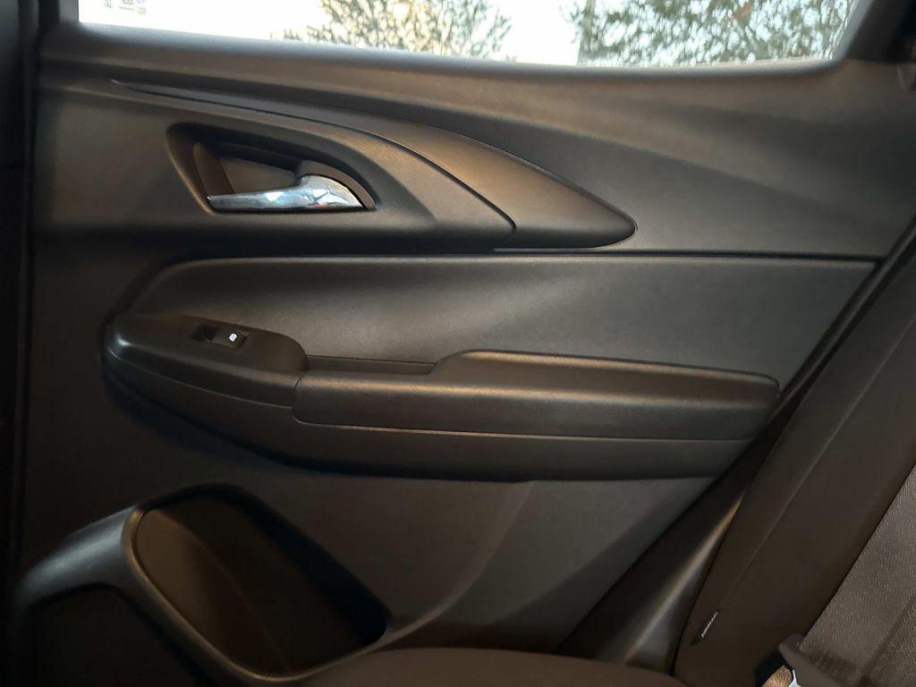 used 2024 Chevrolet TrailBlazer car, priced at $18,088