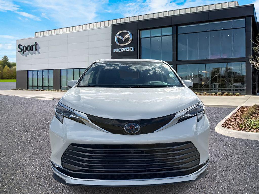used 2021 Toyota Sienna car, priced at $38,989