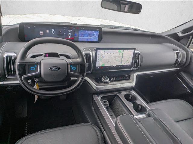new 2025 Ford Expedition car, priced at $77,978
