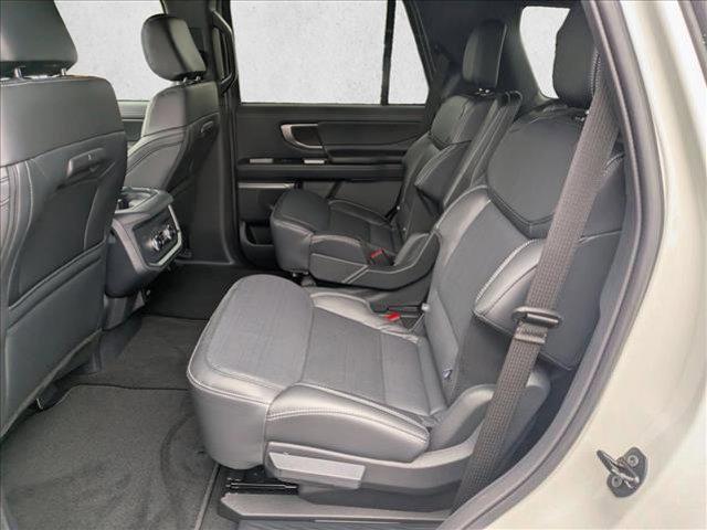 new 2025 Ford Expedition car, priced at $77,978