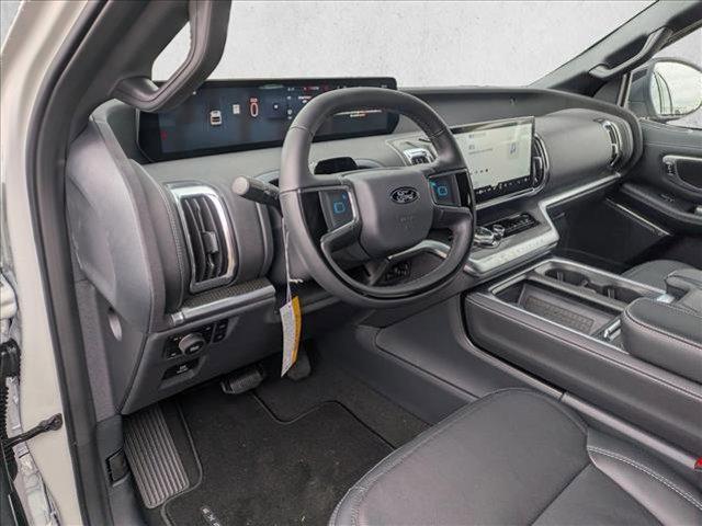 new 2025 Ford Expedition car, priced at $77,978