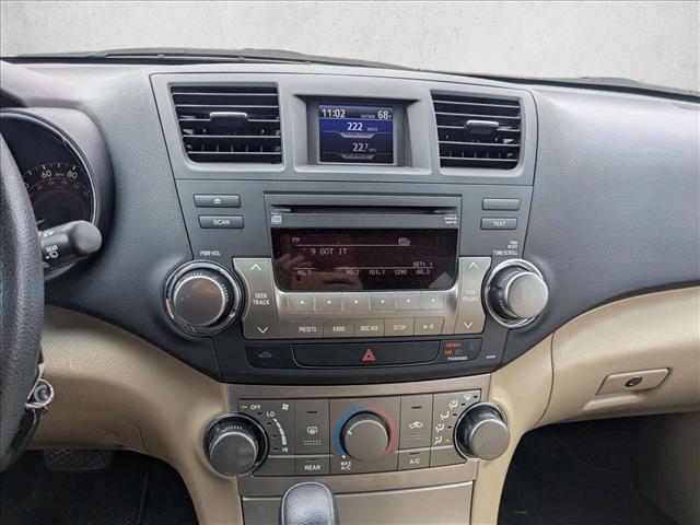 used 2011 Toyota Highlander car, priced at $10,978