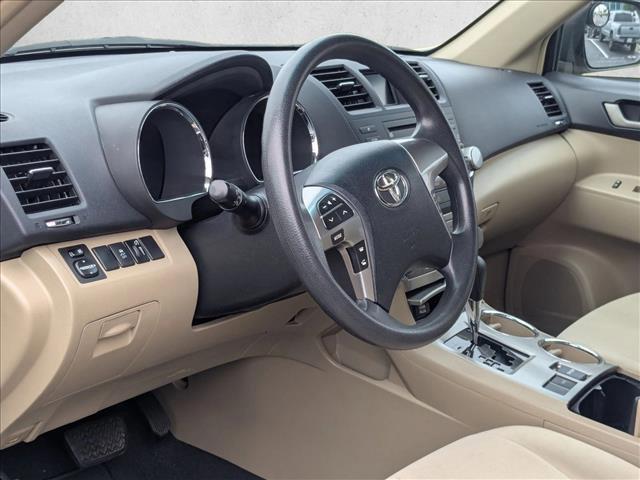 used 2011 Toyota Highlander car, priced at $10,978