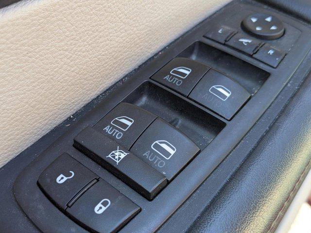 used 2018 Chrysler Pacifica car, priced at $17,992