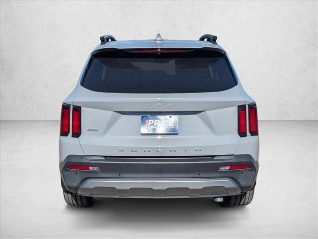 used 2022 Kia Sorento car, priced at $18,678