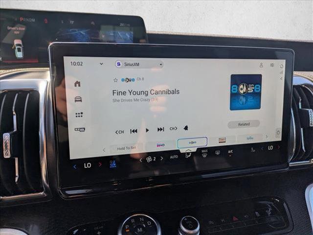 new 2025 Ford Expedition car, priced at $78,978