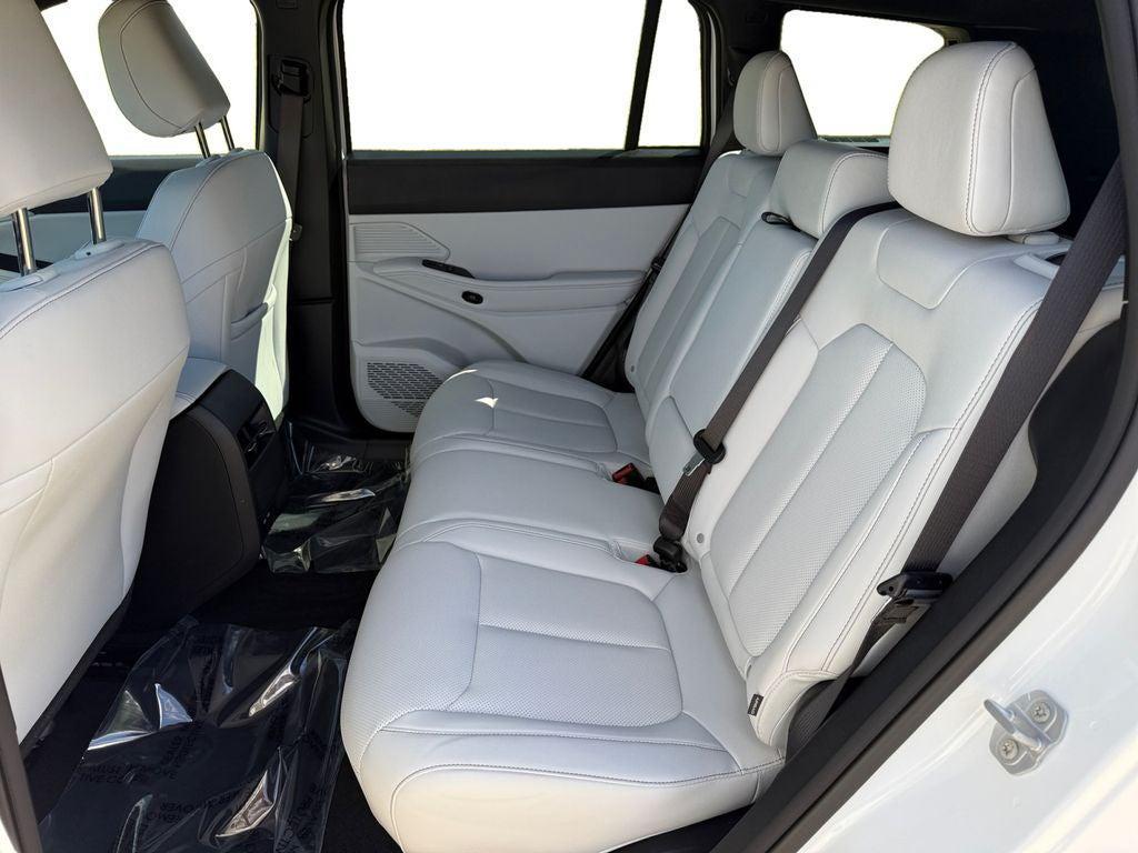 new 2026 Jeep Cherokee car, priced at $42,559