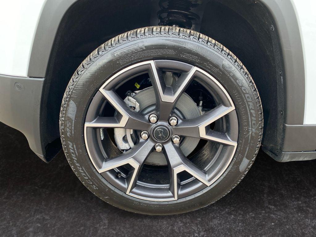 new 2026 Jeep Cherokee car, priced at $45,000