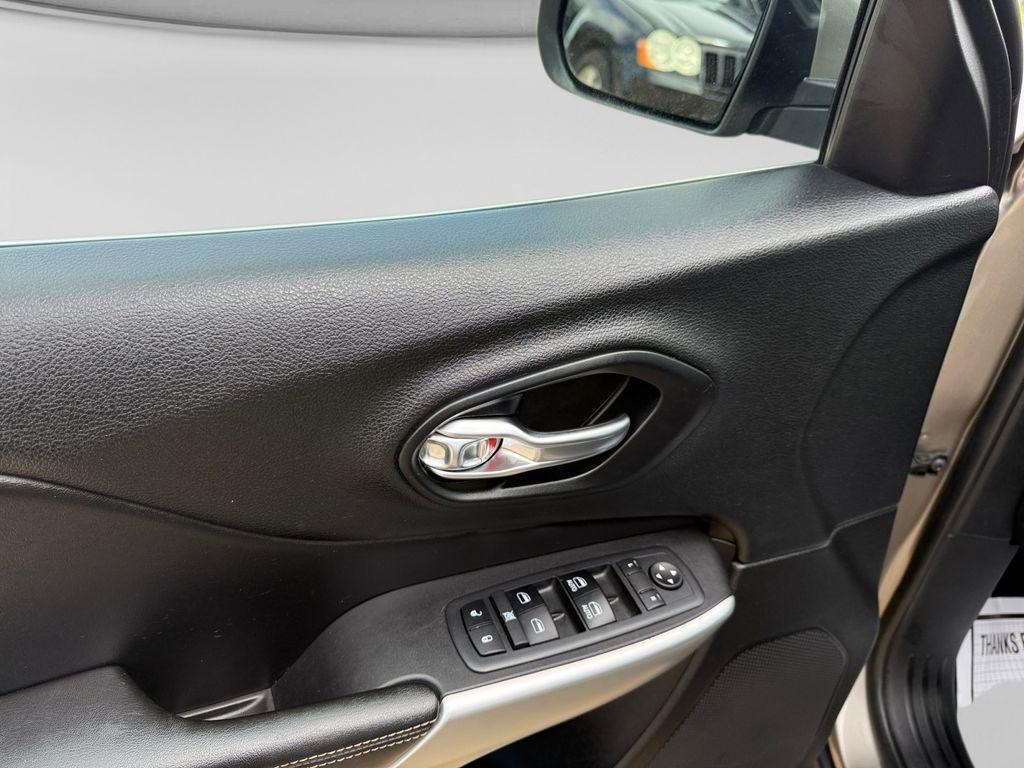 used 2018 Jeep Cherokee car, priced at $14,202