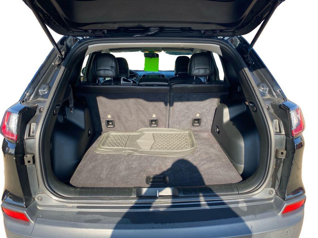 used 2019 Jeep Cherokee car, priced at $17,900