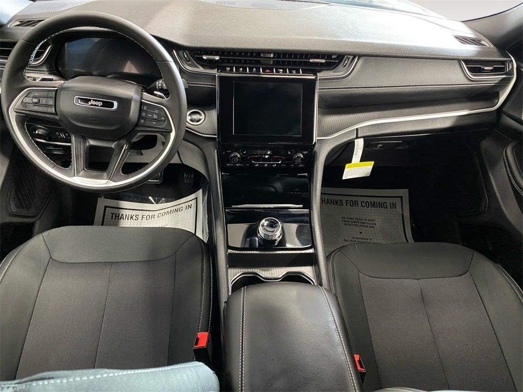 new 2026 Jeep Grand Cherokee car, priced at $45,000