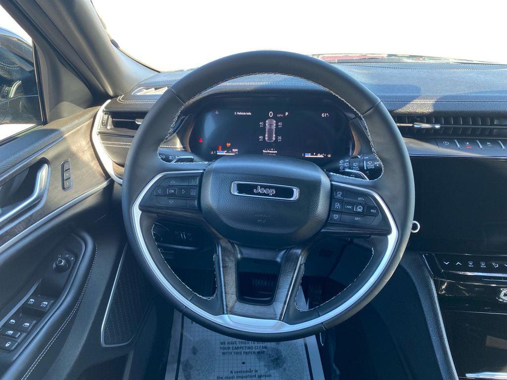 new 2026 Jeep Grand Cherokee car, priced at $46,530