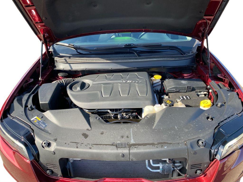 used 2021 Jeep Cherokee car, priced at $20,900