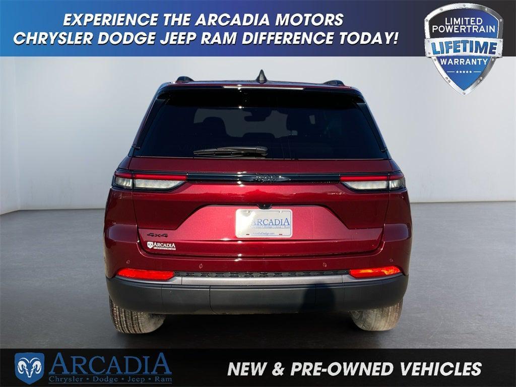 new 2026 Jeep Grand Cherokee car, priced at $48,650