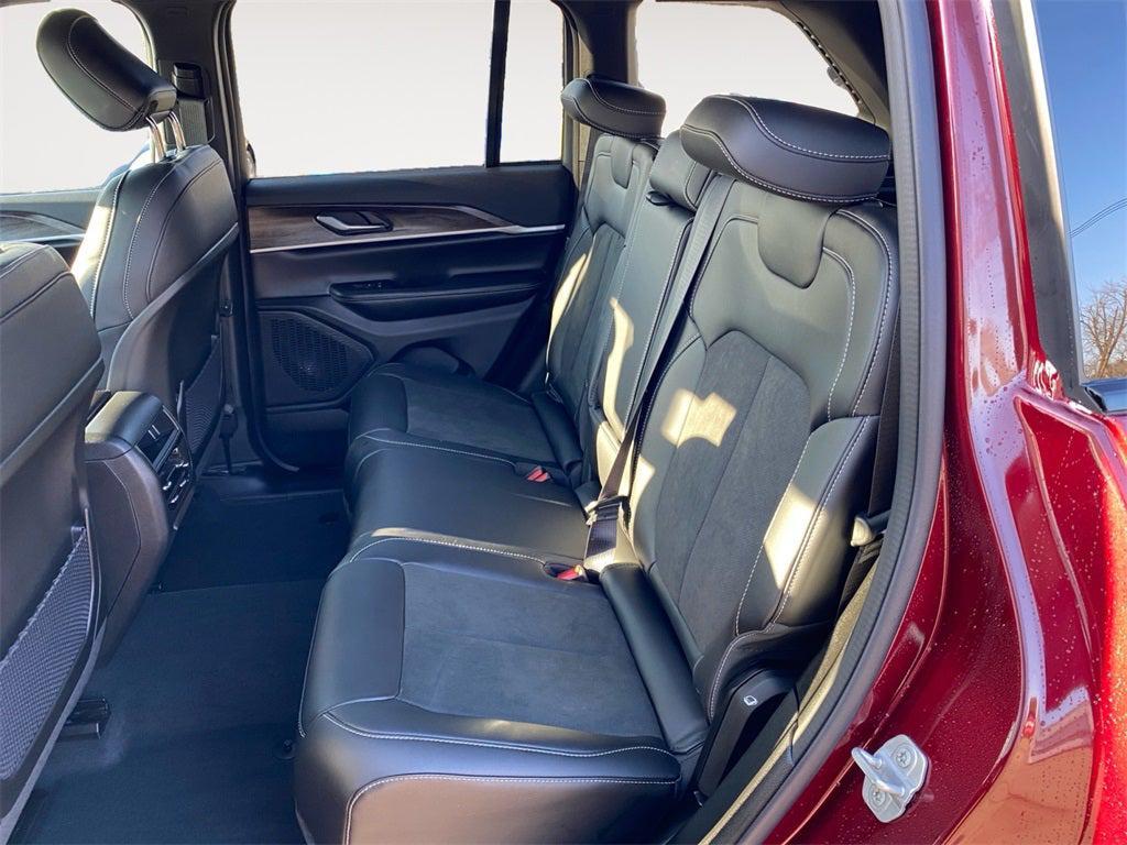 new 2026 Jeep Grand Cherokee car, priced at $48,650