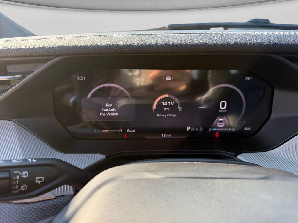 new 2026 Jeep Cherokee car, priced at $40,741