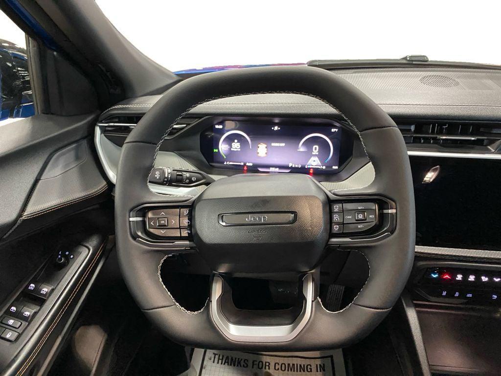 new 2026 Jeep Cherokee car, priced at $40,449