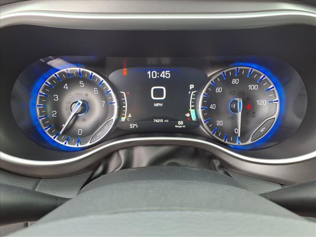 used 2023 Chrysler Pacifica car, priced at $25,995