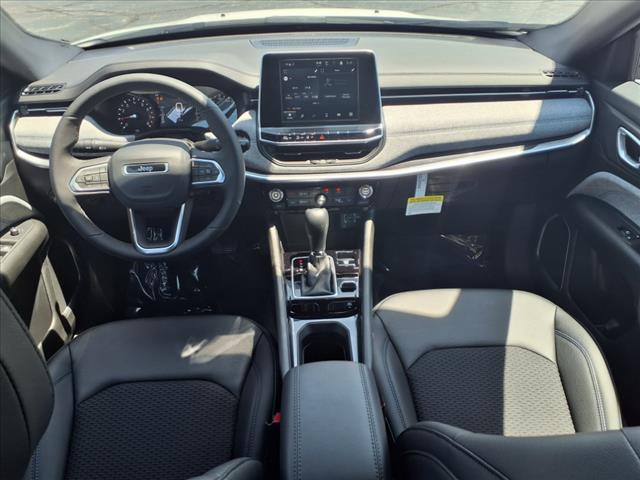 new 2025 Jeep Compass car