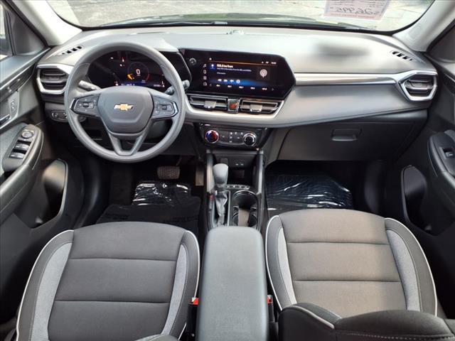 used 2025 Chevrolet TrailBlazer car, priced at $25,977