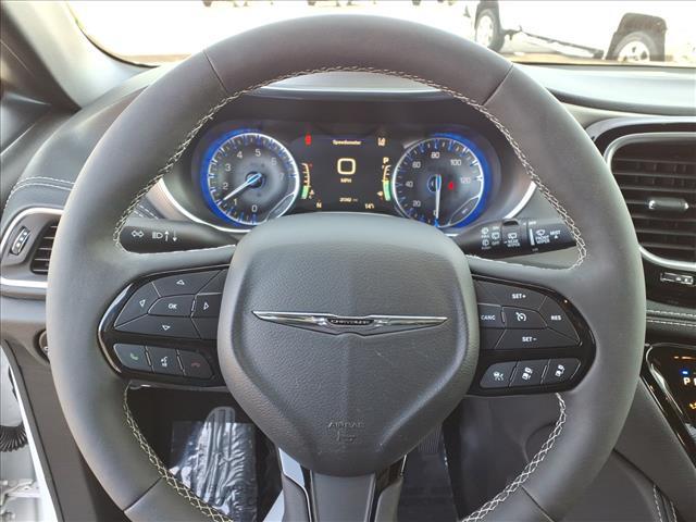 used 2025 Chrysler Pacifica car, priced at $42,999