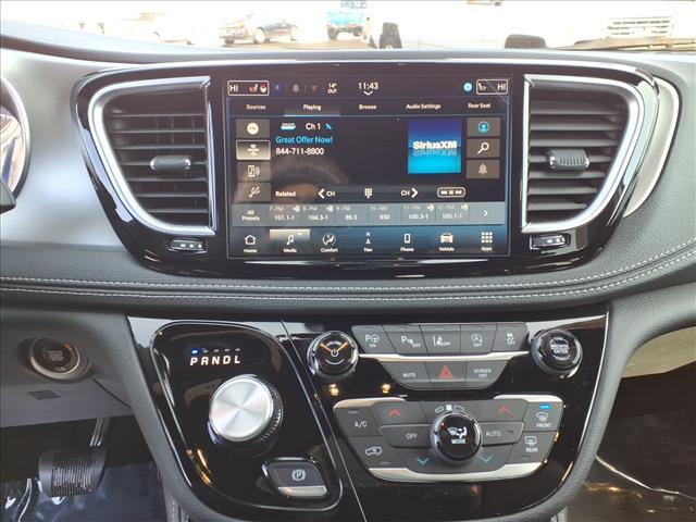 used 2025 Chrysler Pacifica car, priced at $42,999