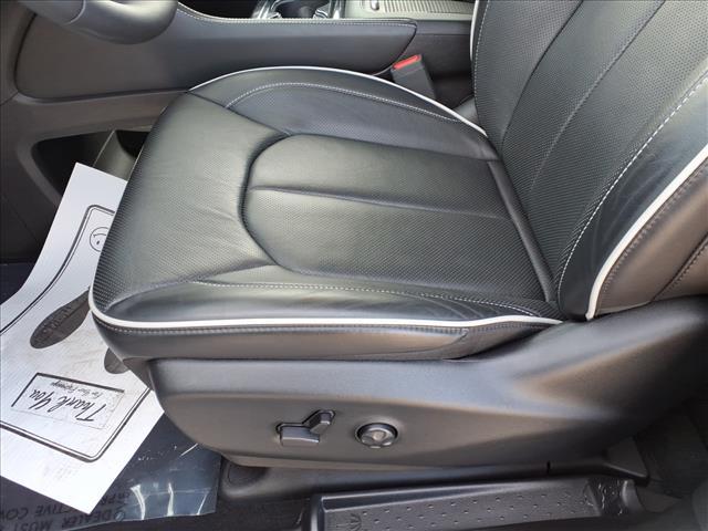 used 2025 Chrysler Pacifica car, priced at $42,999