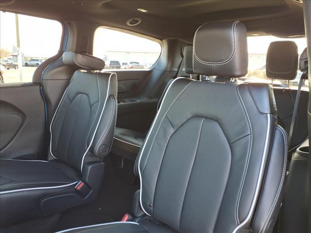 new 2026 Chrysler Pacifica car