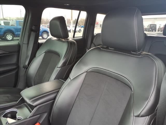 used 2024 Jeep Grand Cherokee car, priced at $35,995