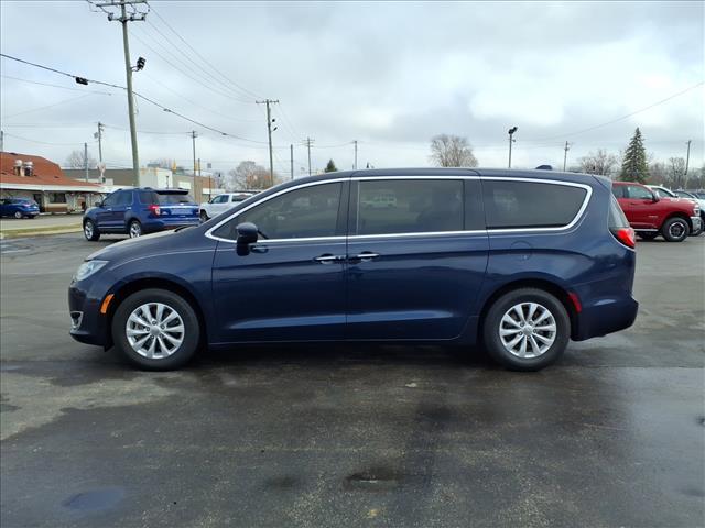used 2019 Chrysler Pacifica car, priced at $13,995