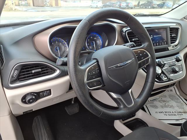 used 2019 Chrysler Pacifica car, priced at $13,995
