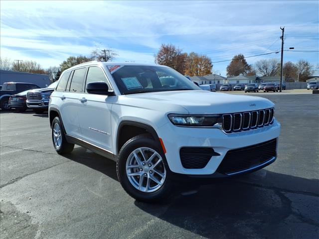 used 2024 Jeep Grand Cherokee car, priced at $32,995