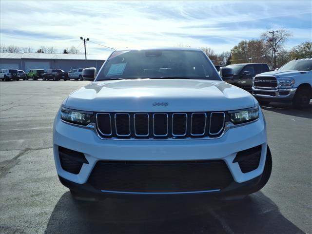 used 2024 Jeep Grand Cherokee car, priced at $32,995