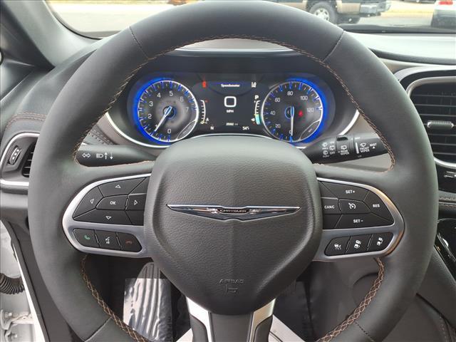 used 2025 Chrysler Pacifica car, priced at $42,999